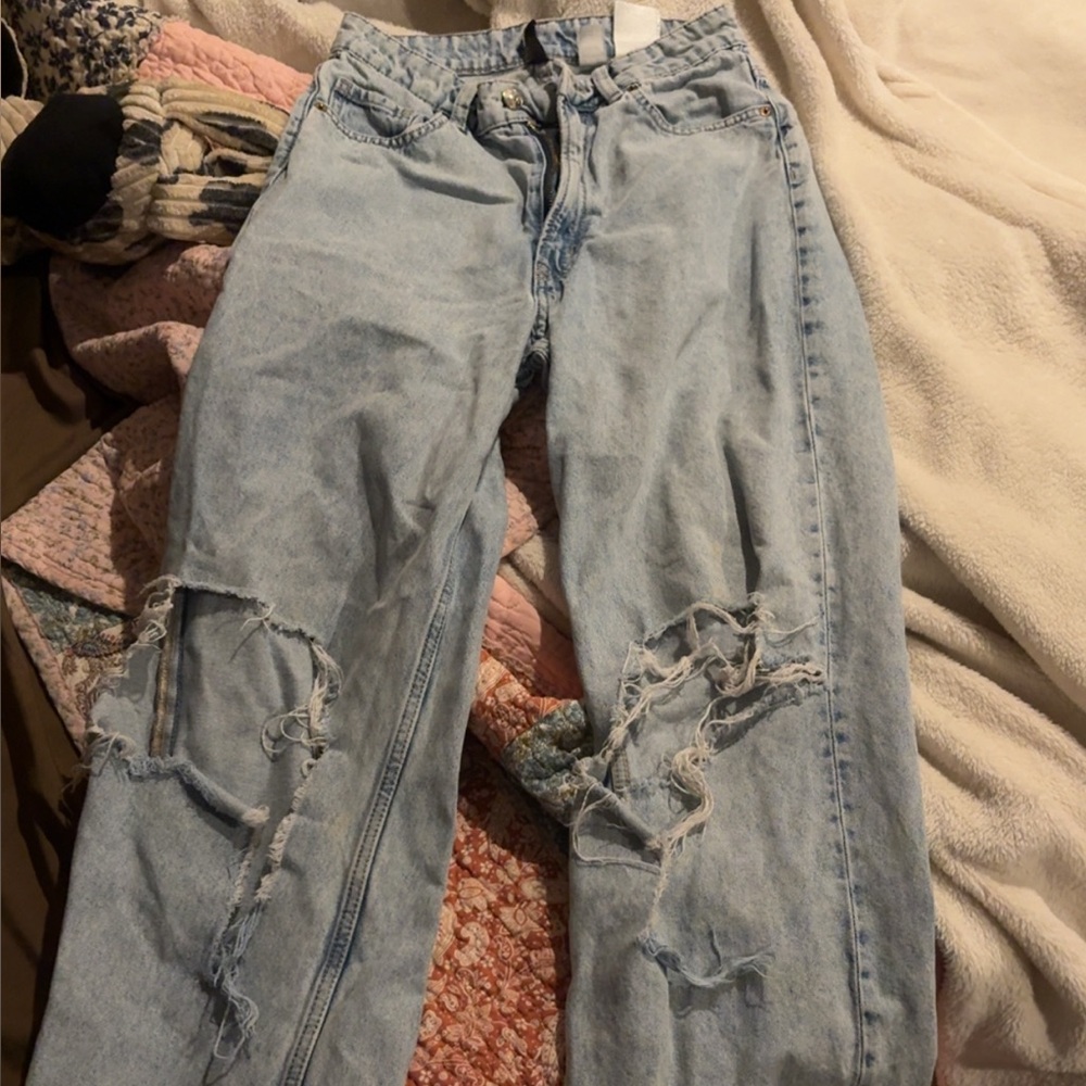 H&M Blue Boyfriend Jeans Distressed Casual